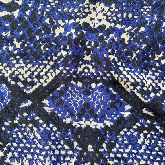 Sleeveless Snakeskin print tunic top - Picture 4 of 6